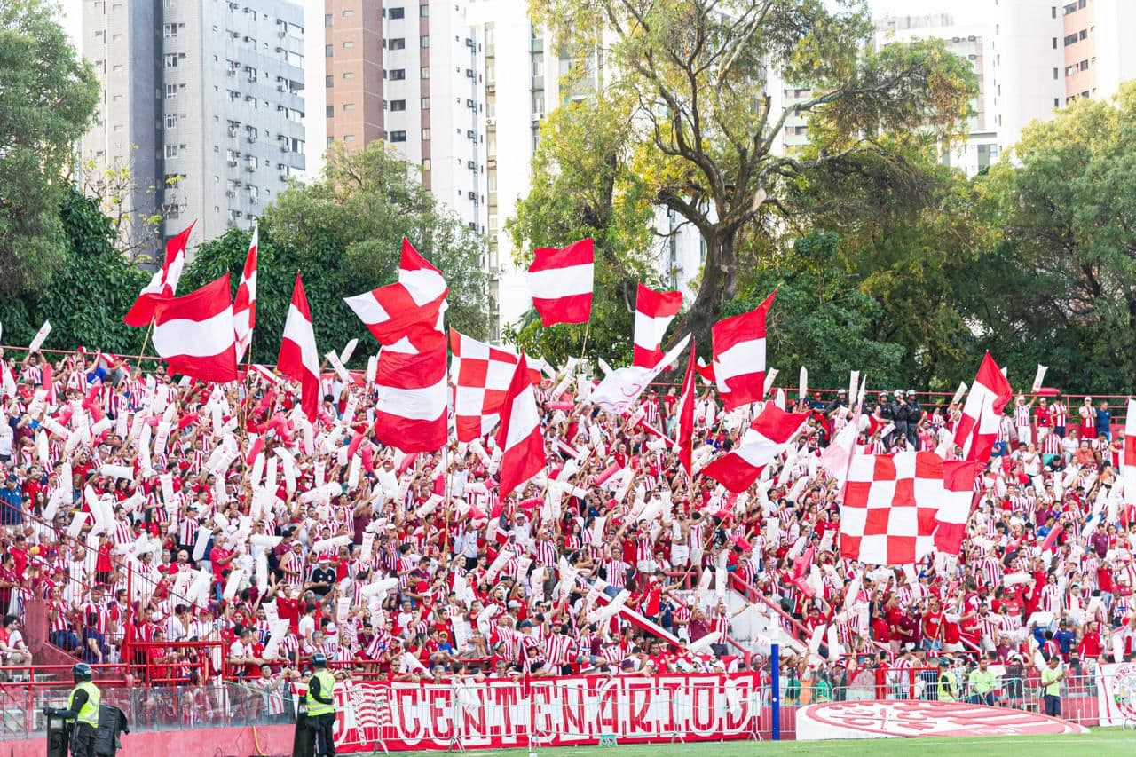 Os Centenários dos Aflitos - foto 1